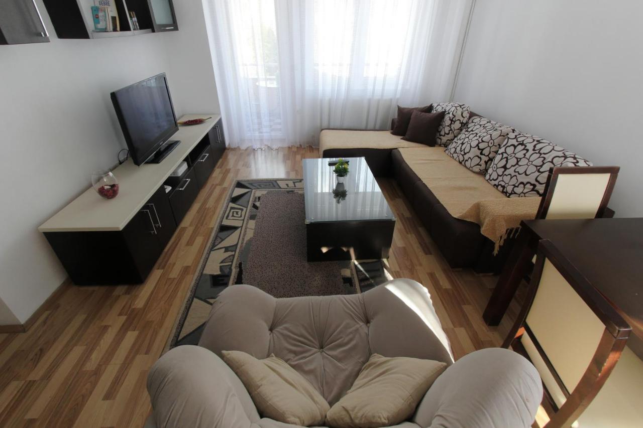 Kasumi Apartment Priștina Exterior foto